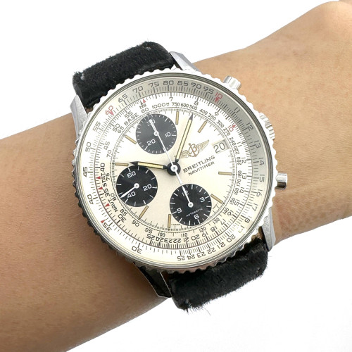 BREITLING Navitimer 81610 Automatic Date Size 41 mm. (Pre-owned) 8