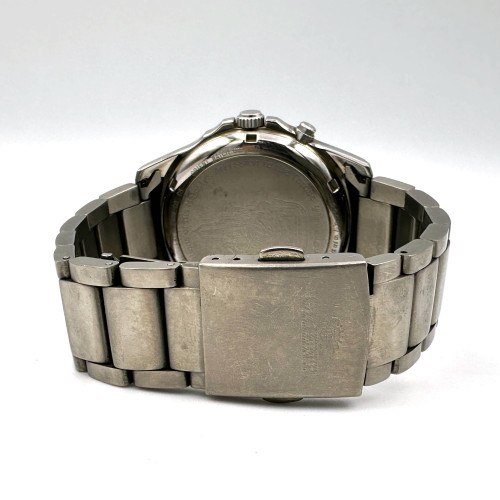 ORIENT The 60th Anniversary Celebrations of His Majesty's Limited 1573/6000 Auto Date Size 41 mm. 5