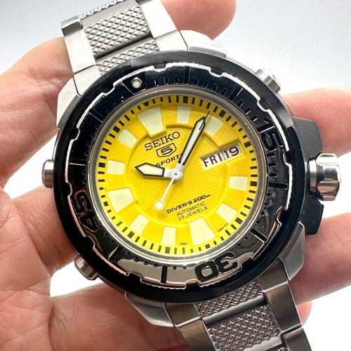 SEIKO 5 Sports Diver 7S36-02S0 Auto Day-Date ขนาดตัวเรือน 50 mm. (Pre-owned) 7