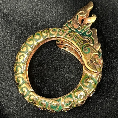 แหวนทองคำรูปทรงพยานาค Pink gold ประดับเพชรแท้เจียรไนทุกเม็ดจำนวน 23 เม็ด น้ำหนักรวม 1.45 กะรัต 8