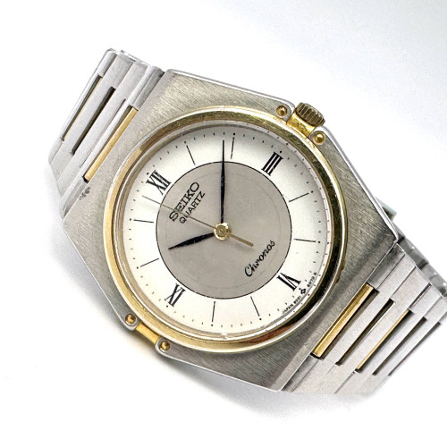SEIKO Chronos 9021-6060 Year 1980s Quartz Size 31.5 mm. (Pre-owned) 1