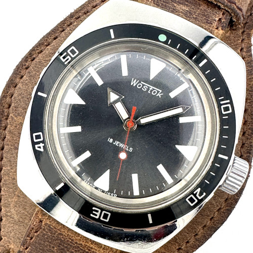 WOSTOK 18 Jewels 200m ระบบไขลาน ขนาดตัวเรือน 39 mm. (Pre-owned) 1