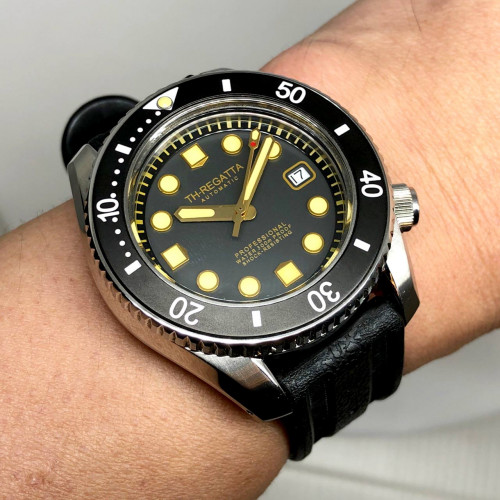 TH-REGATTA Professional 300m Limited 101/111 Automatic Date Size 44 mm. (Pre-owned) 7