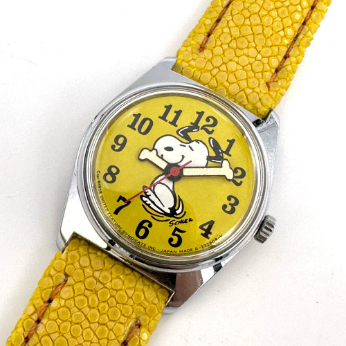 CITIZEN Snoopy Hand-Wound 4-230515E Manual Winding Size 30 mm. (Pre-owned) 2