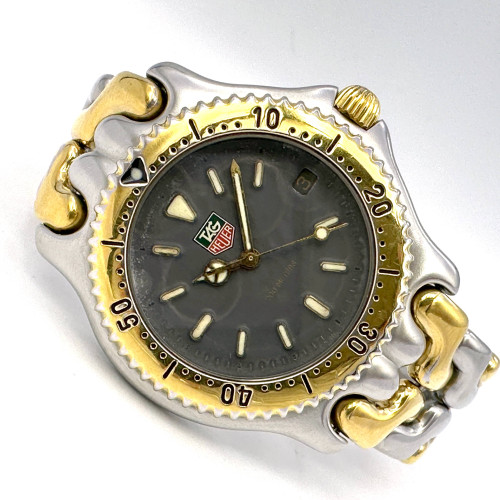 TAG Heuer Professional 200M Quartz Two-Tone Date Size 38 mm. (Pre-owned) 1
