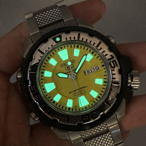 SEIKO 5 Sports Diver 7S36-02S0 Auto Day-Date ขนาดตัวเรือน 50 mm. (Pre-owned) 8