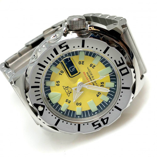 MAIALE BRAVA GENTE (MBG) Diver's 200m Limited Automatic Date Men's Watch ขนาด 42 mm. 1