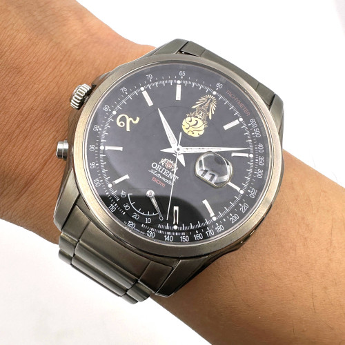 ORIENT The 60th Anniversary Celebrations of His Majesty's Limited 1573/6000 Auto Date Size 41 mm. 7