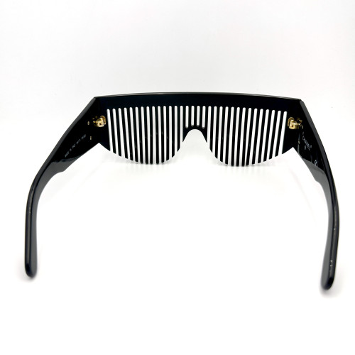 แว่นกันแดด CHANEL Comb Limited Made In Italy 1990s (Rare) 4