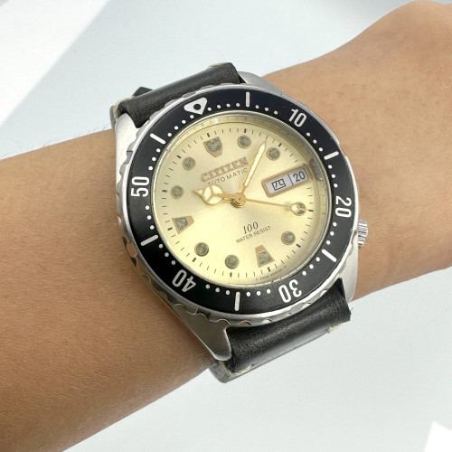 CITIZEN GN-4-S 100m Automatic Day-Date Size 36 mm. (Pre-owned) 8