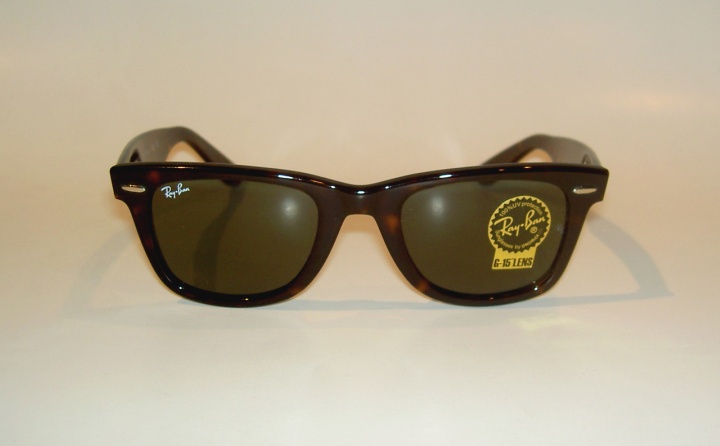 Ray-Ban Sunglasses Original Wayfarer RB 2140 902