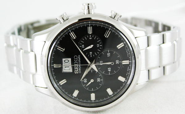 Seiko classic cheap chronograph watch